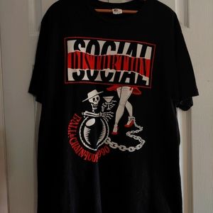 1990 Black Skull Social Vintage Tee Distortion Ball and Chain Tour